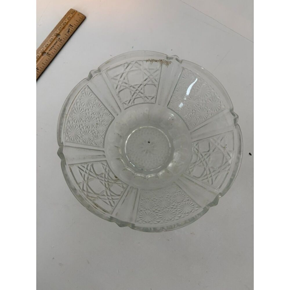 Vtg FNG indonesia pressed glass decortie candy bowl